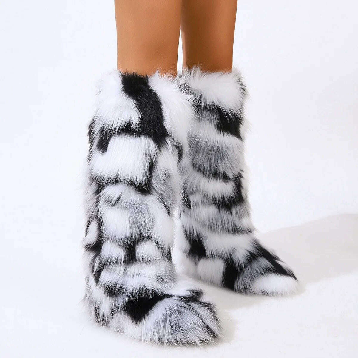 2024 Women Winter Thigh High Fluffy Boots Ladies Furry Faux Fox Fur Long Warm Shoes girls New Designer Plush Knee High Fur Boots