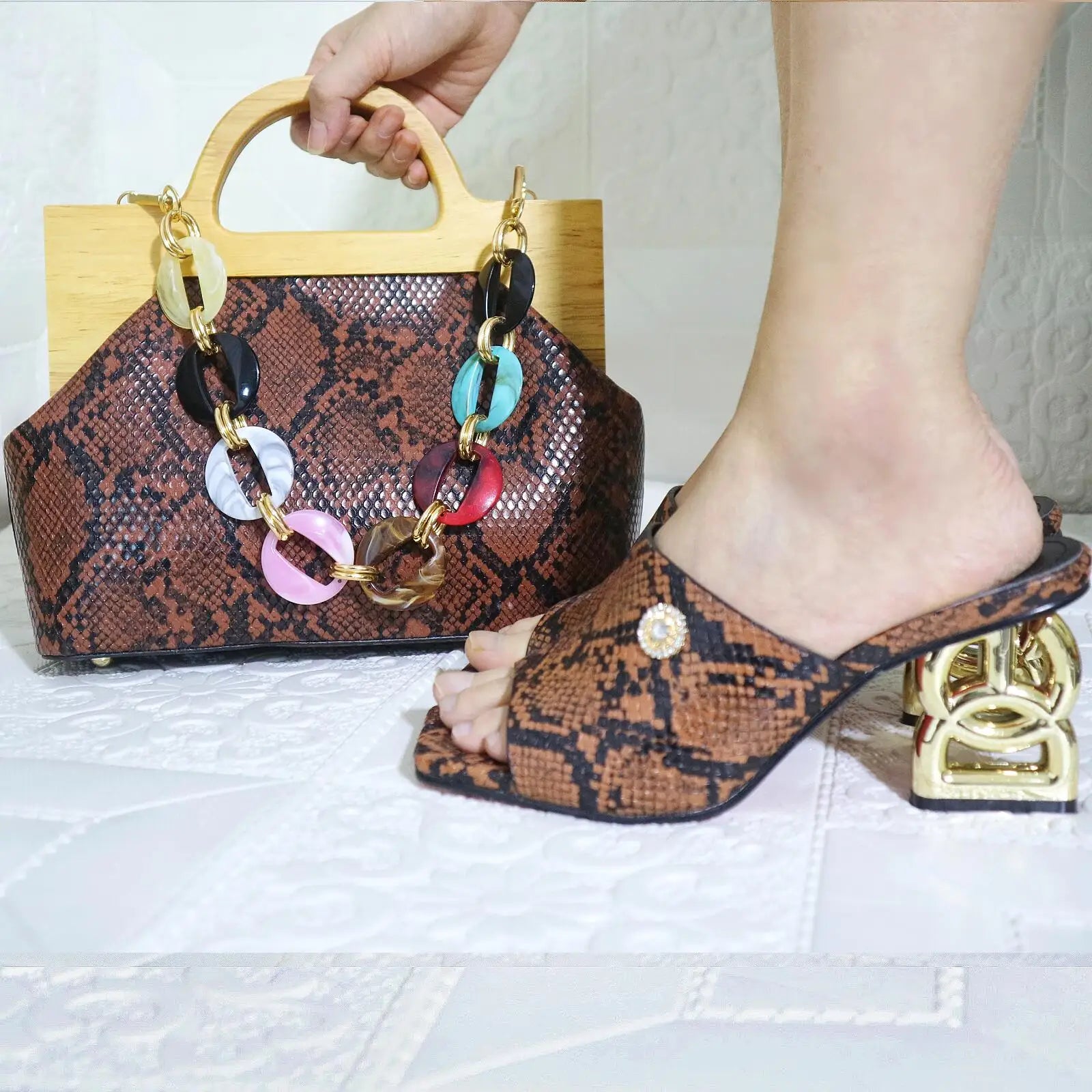 Doershow new come Matching Women Shoe and Bag Set Decorated green Nigerian Shoes and Bag Set Italy Shoes and Bag set...