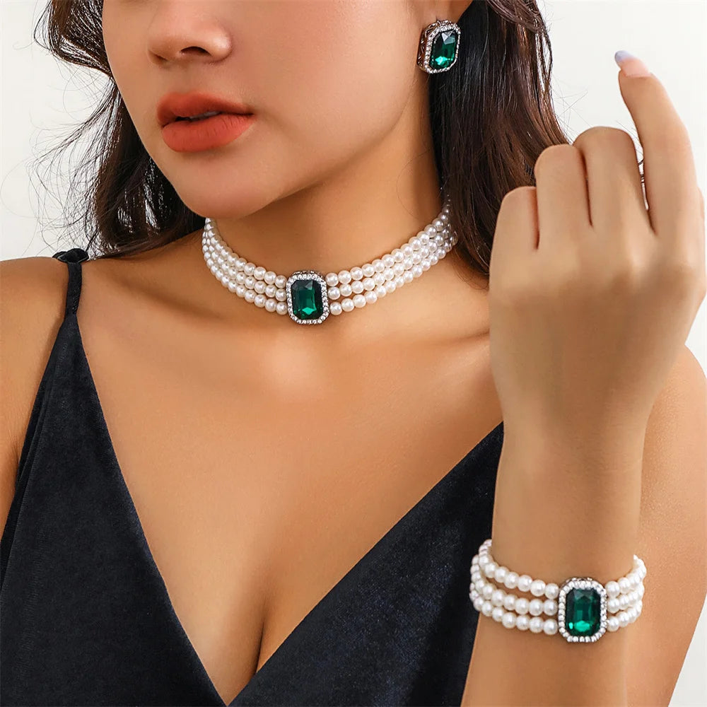 3Pcs/Set Three-Layer Pearl Necklace Earrings Bracelet Emerald Pearl Chokers Women Elegant Clavicle Chain Fashion Party Jewelry