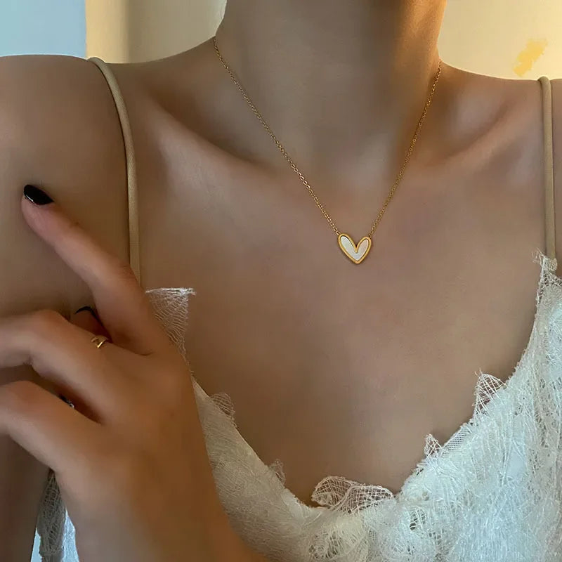 V-shaped Necklace Long Sexy Clavicle Neck Chain for Women Gold Pendant Tassels Girls Fashion Charms Wedding Party Jewelry Gifts