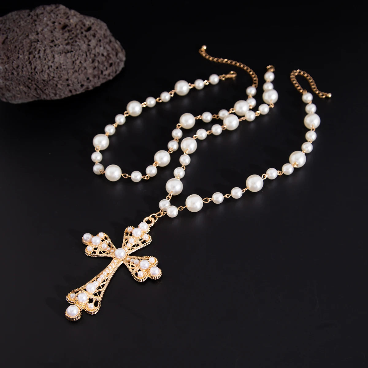 IngeSight.Z Charm Elegant Imitation Pearl Choker Necklace for Men Women New Goth Jesus Cross Pendant Necklace Male Party Jewelry