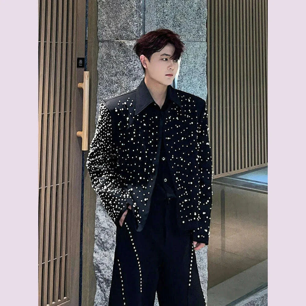 Men's 2025 Spring New Black Short Blazers Men's Niche Pearl Design Trendy High-end Tailored Coats Male Collarless Suit Jackets