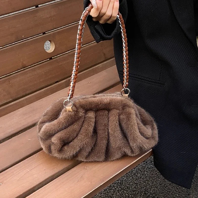 Pleated Design Faux Fur Shoulder Bags For Women 2026 Luxury Designer Purses And Handbags Winter Warm Soft Plush Hobo Bags