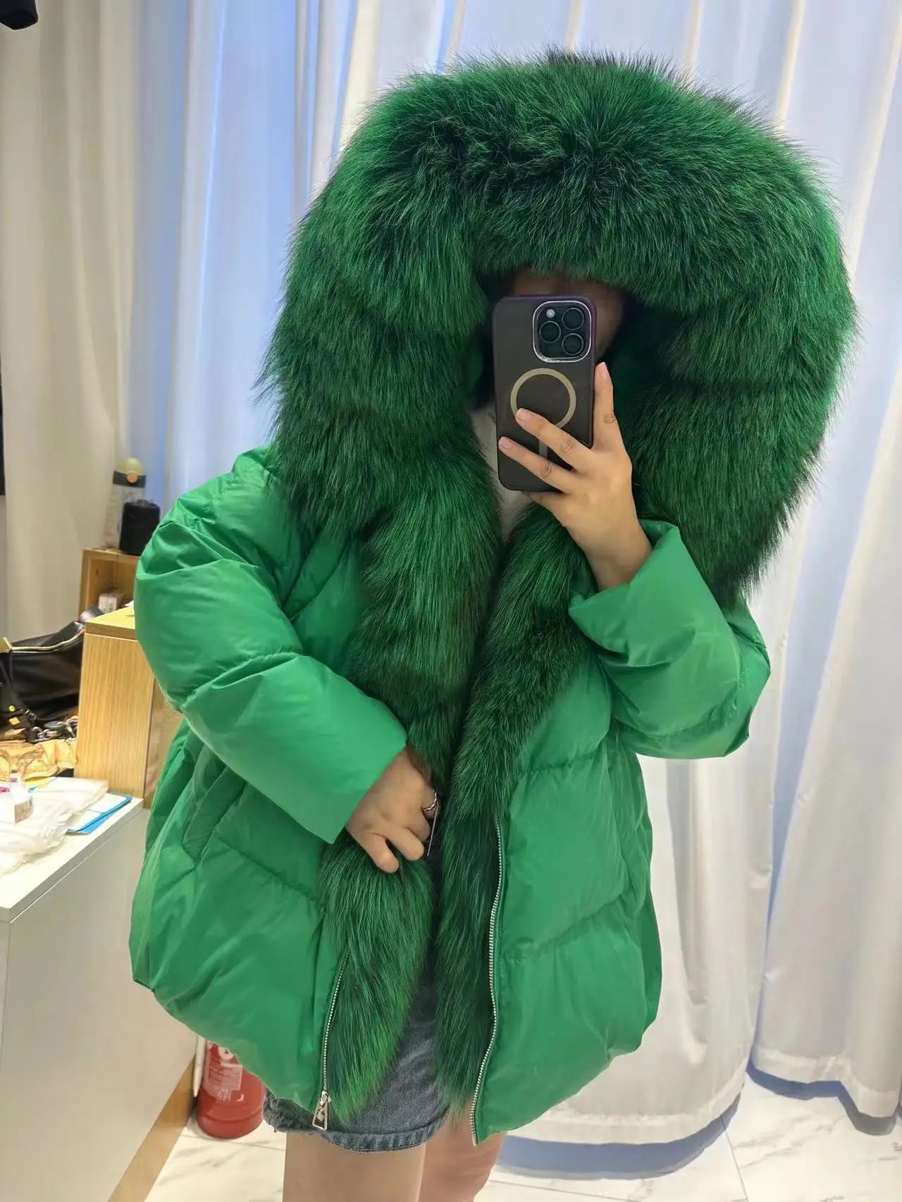 New Fashion Outerwear Puffer Jacket 2024 Women Coat White Duck Down Jacket Super Large Real Silver Fox Fur Collar Hooded