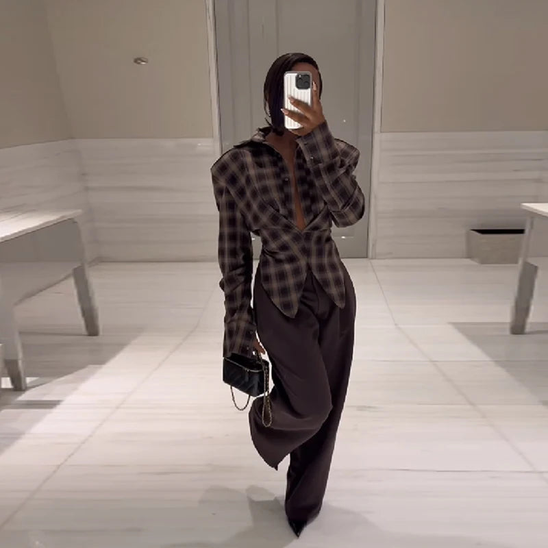 Women Chic Design Sense Plaid Shirt Fashion Casual Waist Cinched Slim Fit Long Sleeved Sexy Shirts Autumn Stylish Women Tops