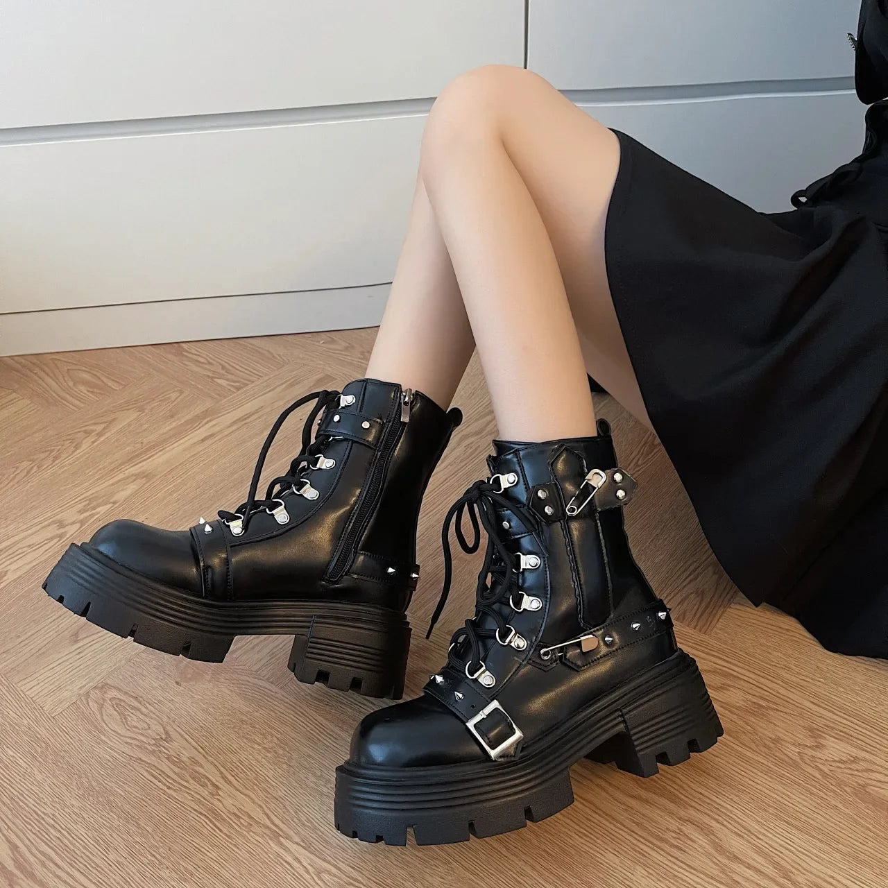 2024 NEW Punk Style Women Boots Lace-up heel height Platform Shoes Woman Gothic Ankle Rock Boots Metal Decor Woman Sneakers