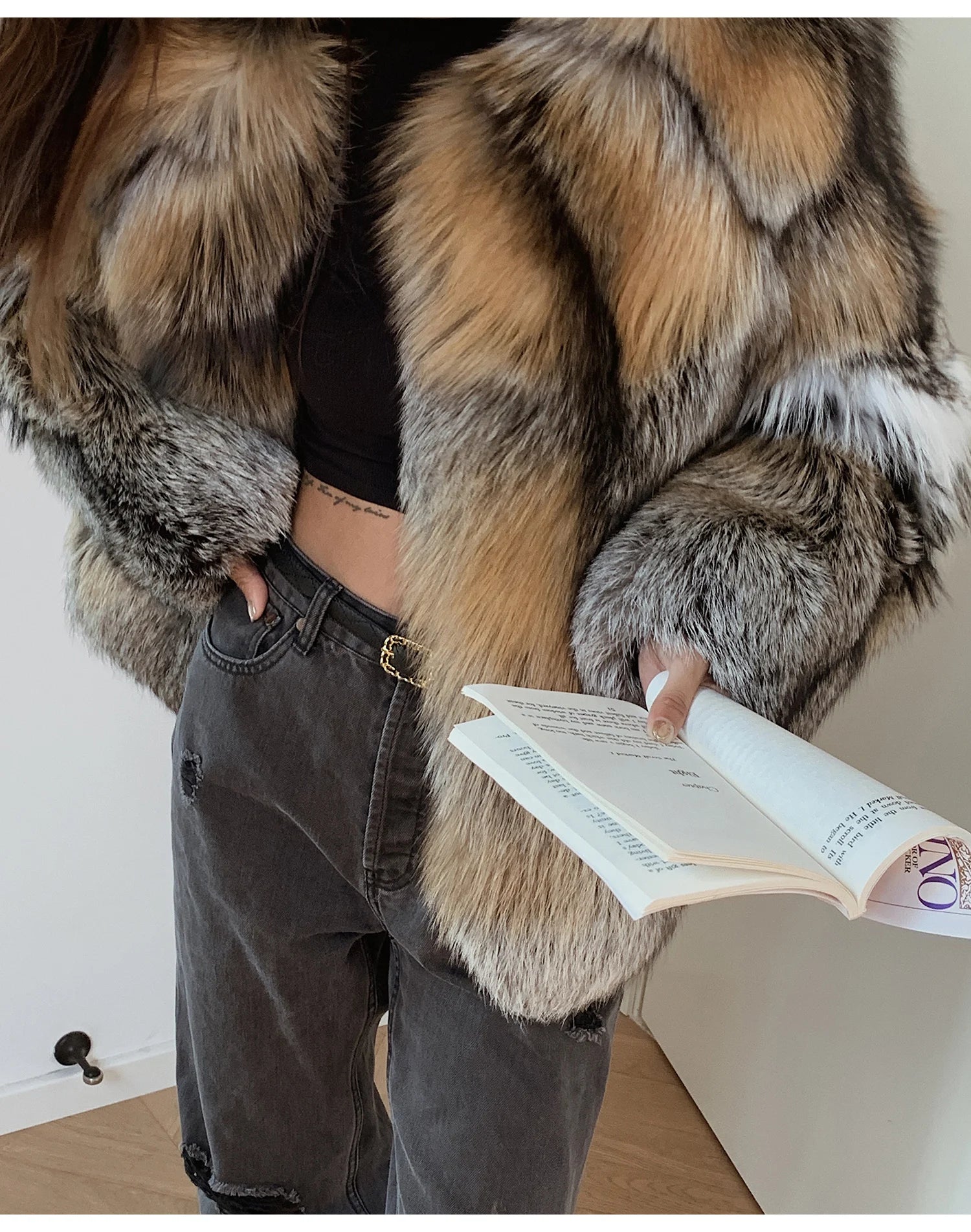 2023 New Real Natural Silver Fox Fur Coat Women Highend Quality Genuine Women Winter Luxury Female Jacket OuterwearLong Sleeve