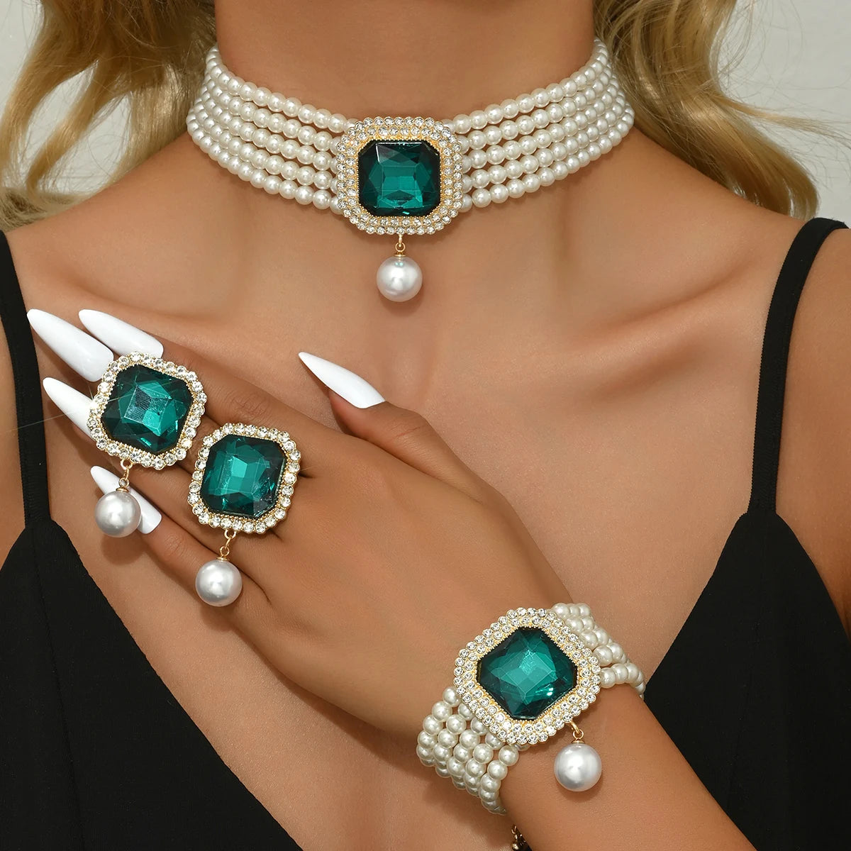 Women's Fashion Light Luxury Short Style Imitation Pearl Rhinestone Necklace Earrings Bracelet Jewelry Set Party Festival Gift