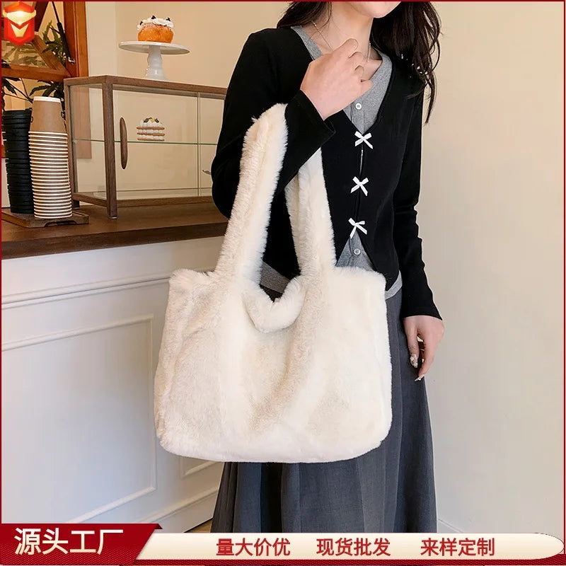 Women Versatile Cute Soft Plush Tote Bag Autumn Winter Faux Fur Shoulder Bag Purses Female Handbags Fluffy Shopper Bag