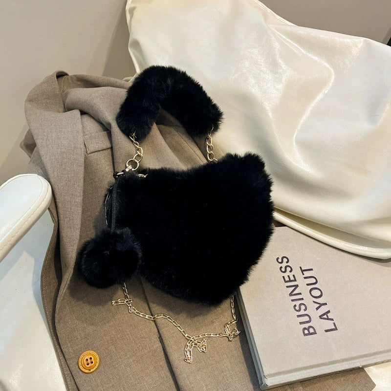 Large Capacity Fur Handbag Heart Shape Ladies Shoulder Bag Fashionable Cute Soft Zipper Closure Interior Phone Pocket