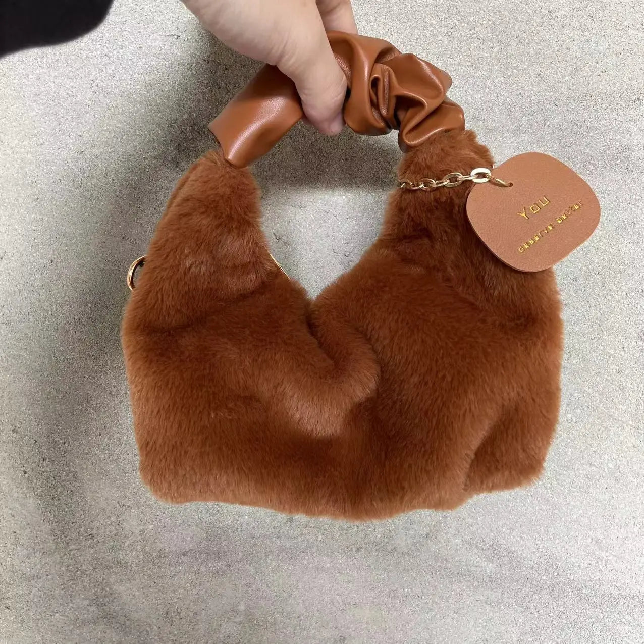 Plush Shoulder Bags For Femme Soft Winter Ladies Purse Handbag Cute Fashion Female Party Underarm Bag Travel Messenger Purse