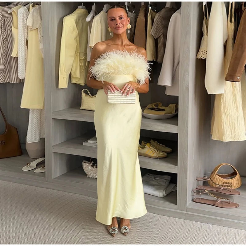 Women's Feather Strapless Dress Fashionable Sleeveless Backless Satin High Waisted Dresses 2026 Party Banquet Women's Gown