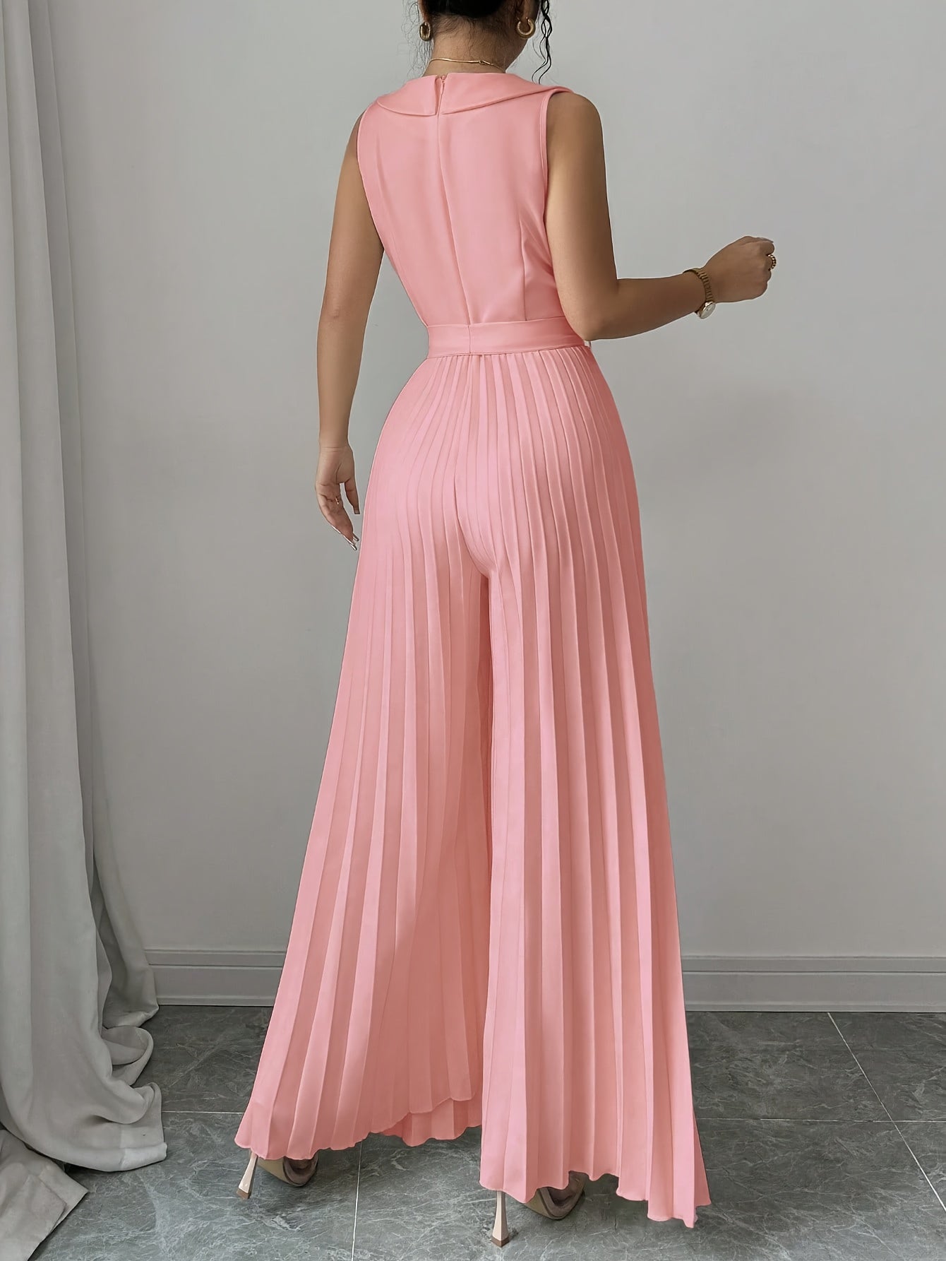 Women'S Elegant Double-Breasted Jumpsuit - Beige/Neutral Tones, Structured Formal & Casual Outfit with Belted Waist, Office Party Wedding Attire for Spring/Fall Seasons, Spring Fashion, Classic Silhouette, Polished Finish, Ve