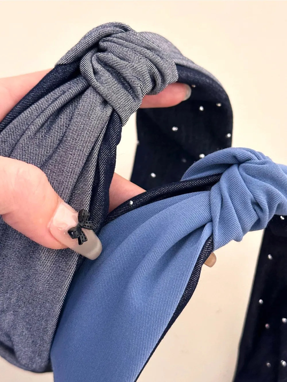 ee30a4ef-d033-452d-bd1e-3d818ae58c9d-Max