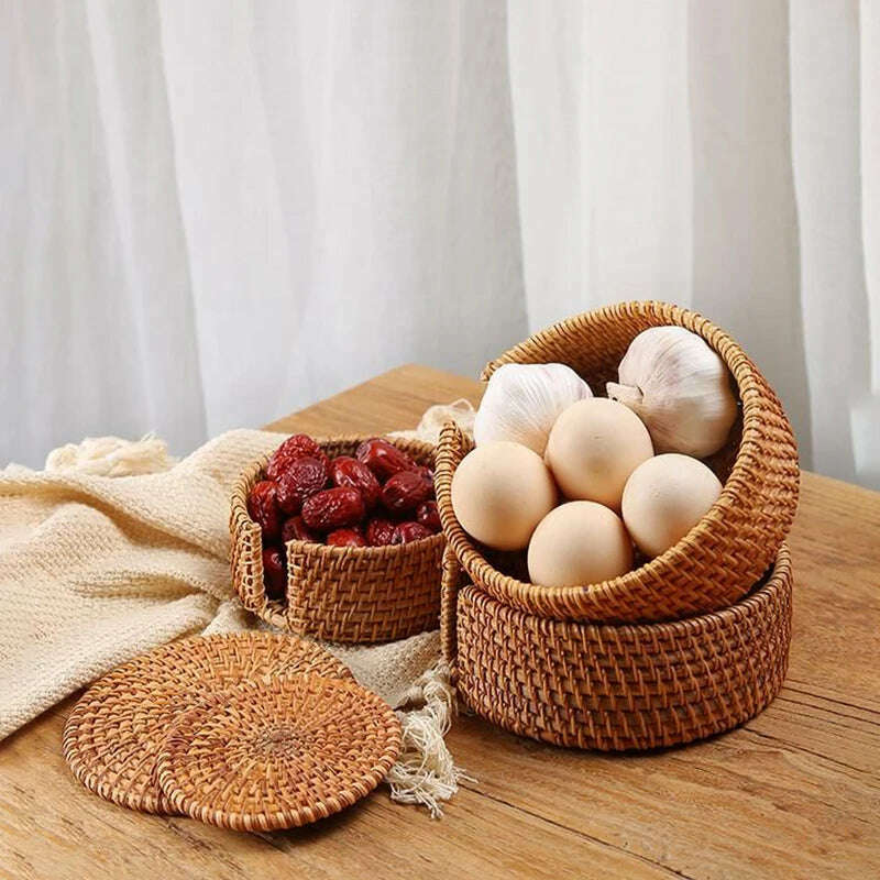 KEMORELA 1PC Round Natural Rattan Coasters Bowl Pad Handmade Padding Cup Mat Insulation Placemats Kitchen Decoration Accessories