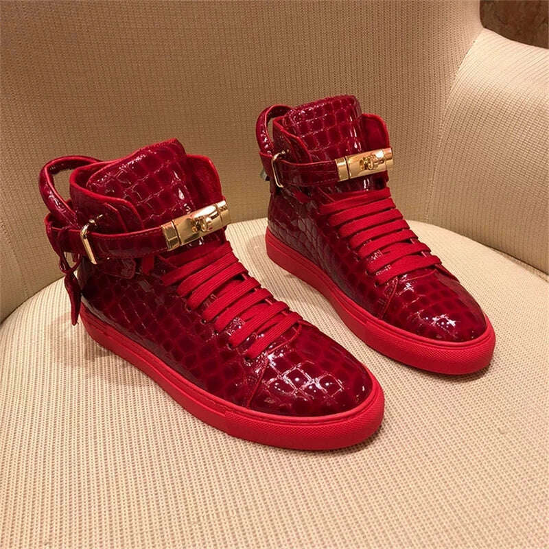 Men Embossed High Top Sneakers Lock Lace Red Metal Real Leather Designer Flat Men Platform Casual Shoes