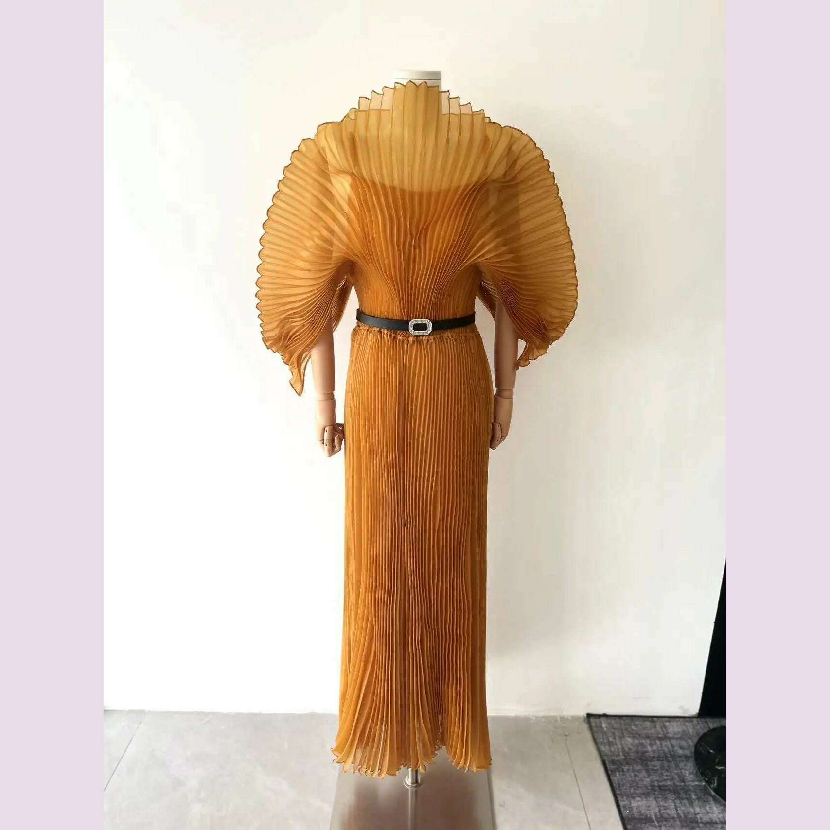 Miyake Folds 2024 Autumn New Plus-size Dress Hand-made Dolds Elegant Chested Evening Dress