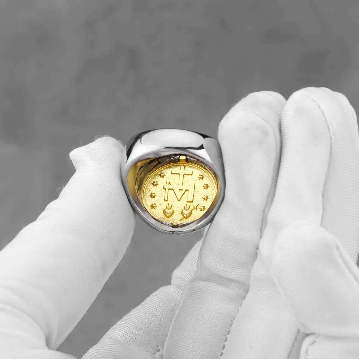 Stainless Steel Jesus Cross Ring Men's Fashion Classic Religious Amulet Accessories Hip Hop Punk Biker Jewelry Gifts Wholesale