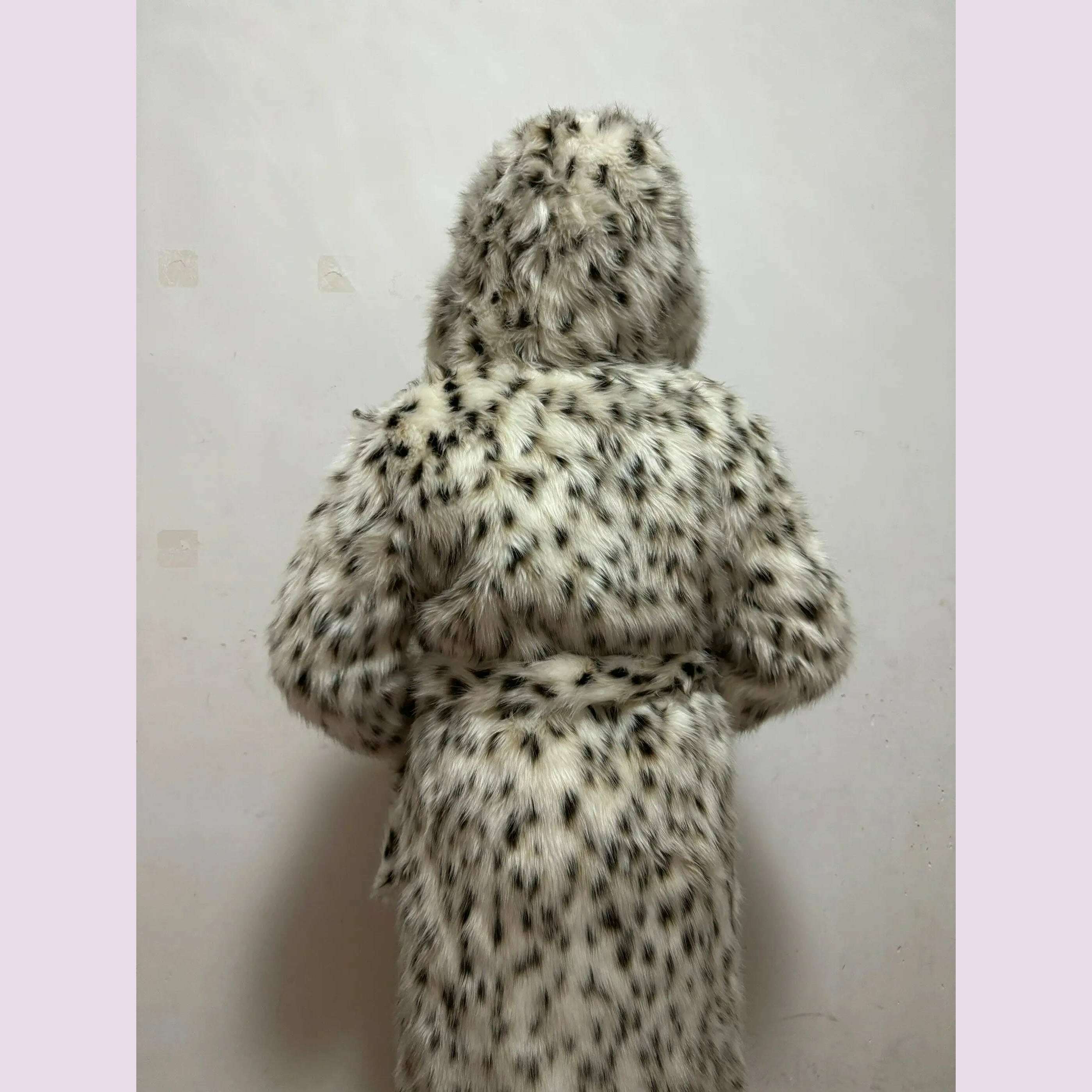 2 Color Winter Warm Loose Plush Windbreaker With Hat Women Faux Fox Fur Black White Dot Leopard Coat Ladies Thick Long Overcoat
