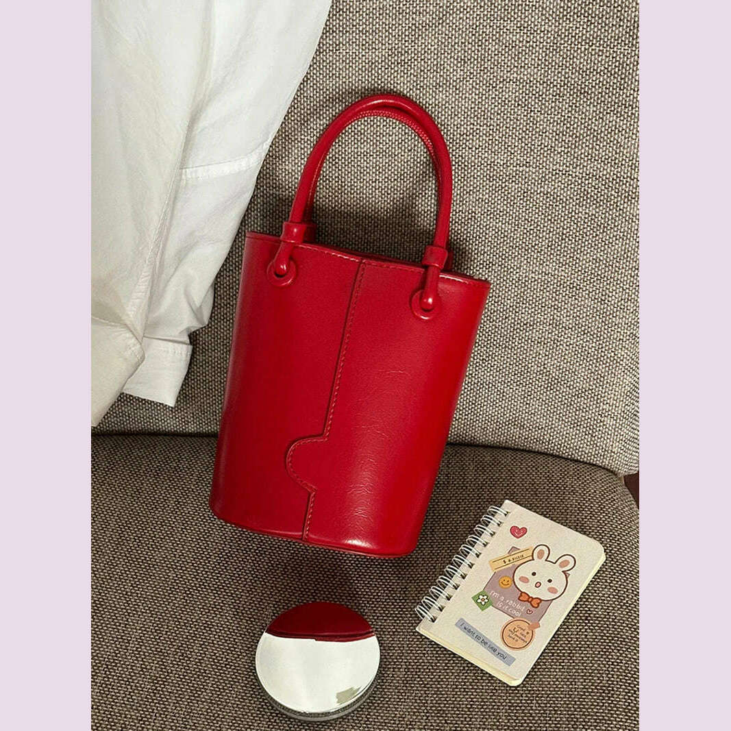 2024 New Chic Bucket Bags For Women Retro Red Versatile One Shoulder Crossbody Bag Autumn Winter Commuting Shopping Handbags