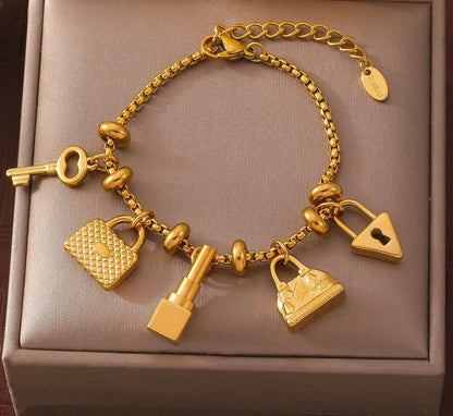 316L Stainless Steel Charm Bracelet For Women 18K Gold Plated Waterproof No Tarnish Women's Multiple Different Pendant Bracelets