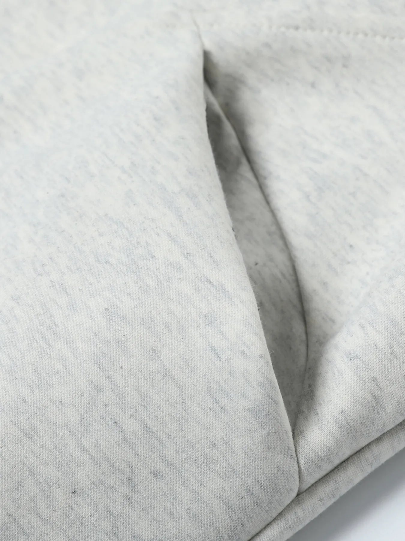 42eb1f33a50f44609f63b3c05b5f5c24-Max-Origin