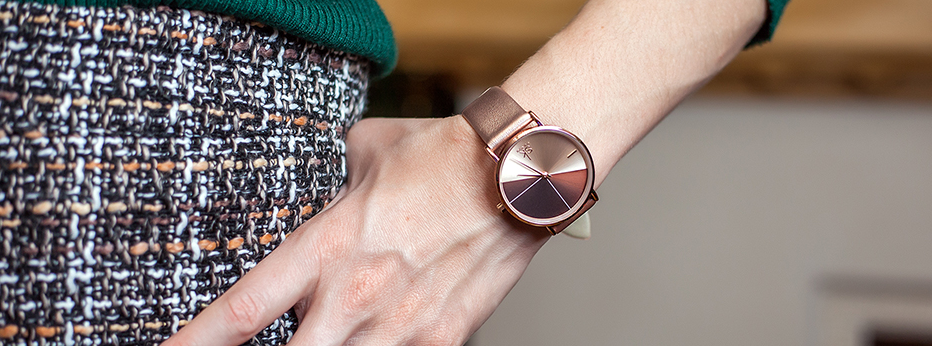 Shengke Women Watches Starry Green Dial Mesh Band Ladies Wristwatch Ultra-thin Stainless Steel Strap Quartz Montre Femme Gift