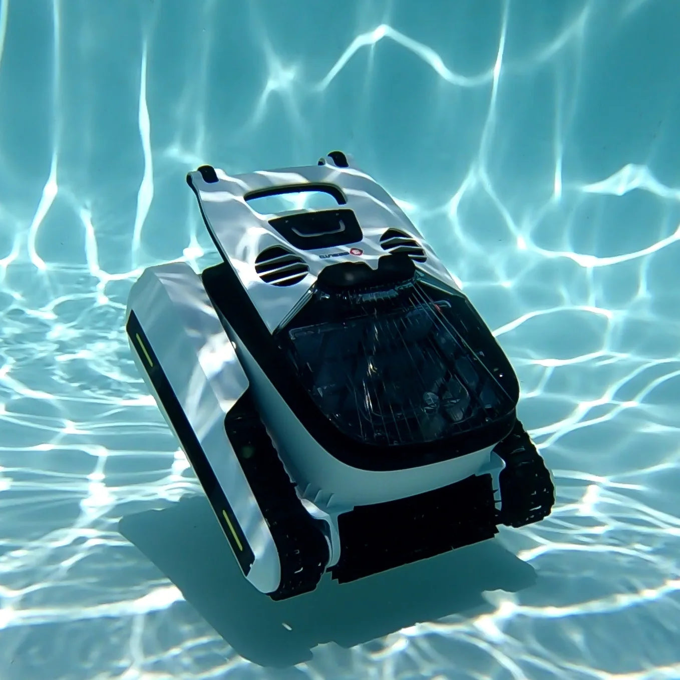 Wireless Automatic Pool Cleaner Mobile Phone Control Robotic Swimming Pool Cleaner That Can Climb