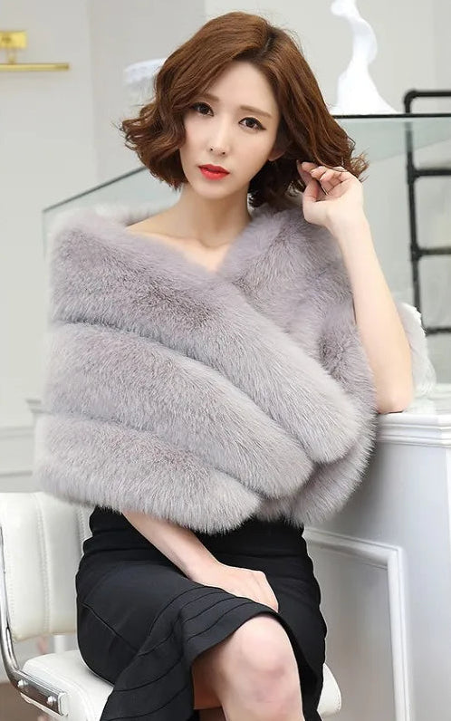 Faux Fur Fox Women Coats Shawl Cloak Coat Thick Open Stitch Elegant Maxi Warm Wedding Work Thick Outerwear Autumn Winter