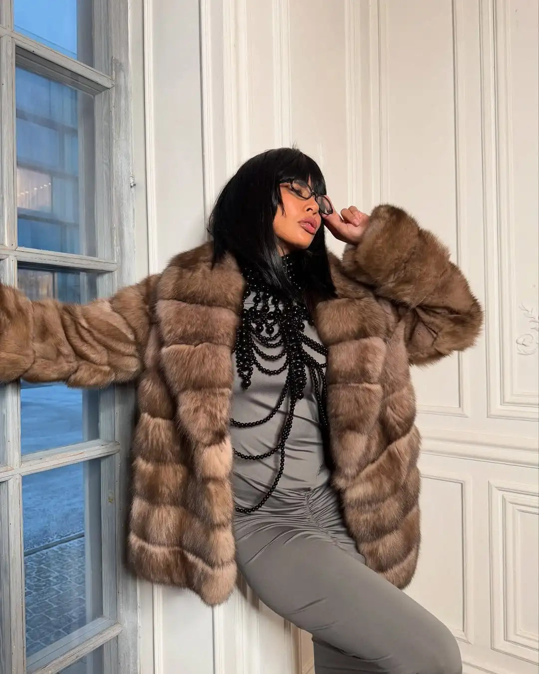 Solid Patchwork Faux Fur Coat Women Full Sleeve Lapel Loose Long Staple Plush Jacket Lady 2025 New Winter Fashion Street Outwear