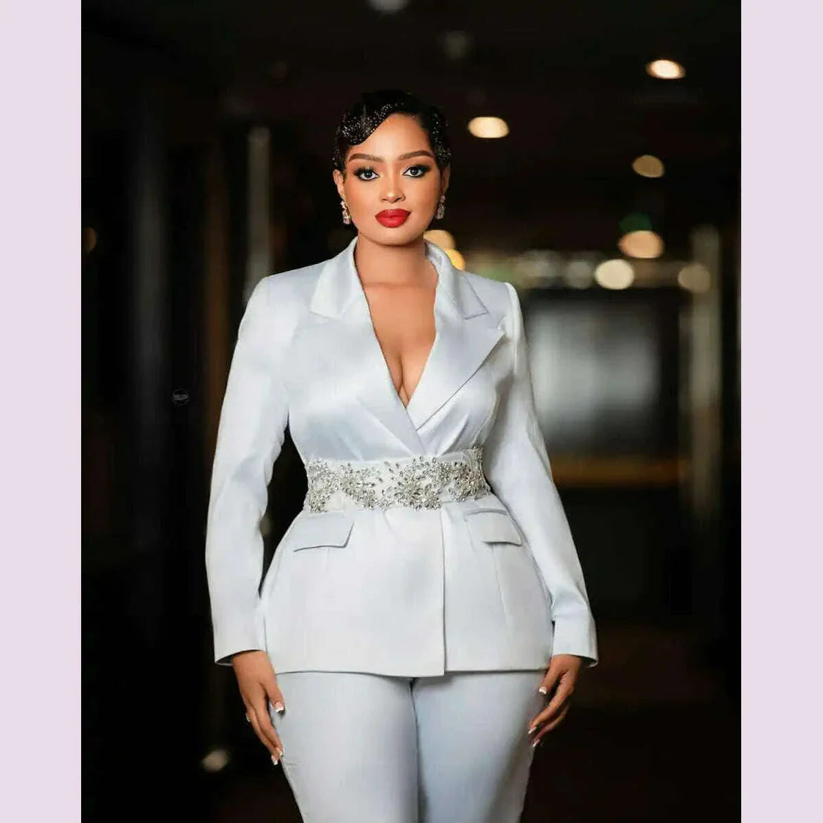 Plus Size Women Pants Suits Slim Fit Lady Customized Pearls Beading Blazer With Belt Prom Evening Party Blazer 2 Pieces