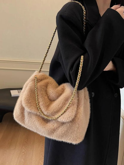 Fashion White Plush Tote Bag Women Casual Large Capacity Chain One Shoulder Bags Autumn/Winter New Fake Fur Handbag Trend