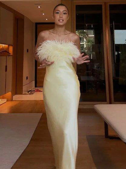 Women's Feather Strapless Dress Fashionable Sleeveless Backless Satin High Waisted Dresses 2026 Party Banquet Women's Gown