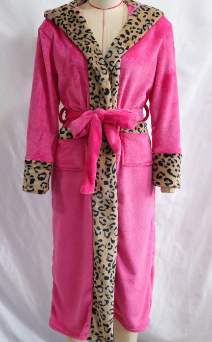 Warm Flannel Bathrobe Gown Women Sexy Leopard Print Robe with Belt Thicken Autumn Winter New Kimono Hooded Nightgown Loungewear
