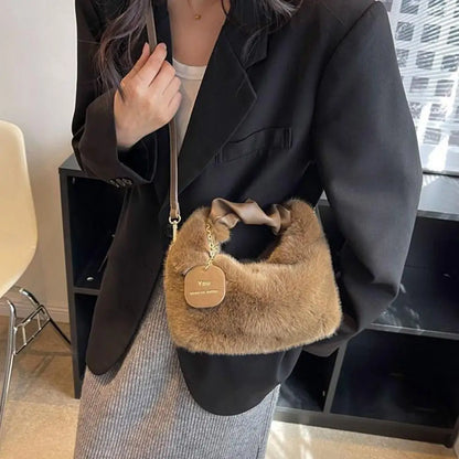 New Winter Plush Handbag Small Half Moon Crossbody Bag Simple Elegant Cute Ladies Shoulder Bag