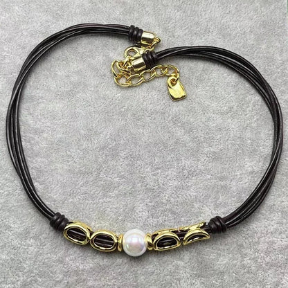 2025 Summer New Bestseller Shiny and Beautiful Blue Crystal Necklace, Women's Jewelry Gift