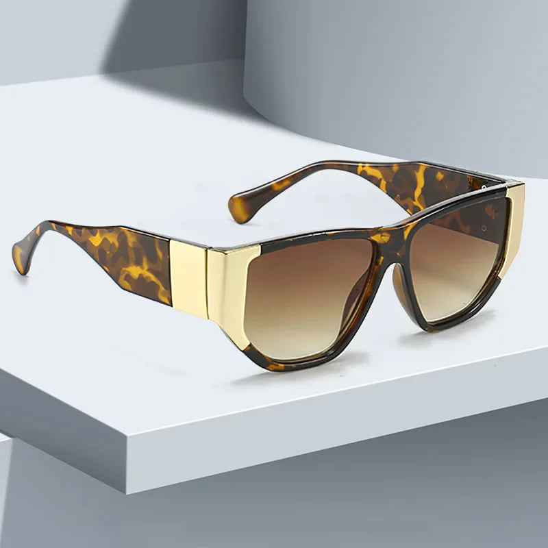 2025 New Fashionable Colorful Women Sunglasses Decorated Gradient Lenses Trendy Accessories for Women and Men Sunglasses