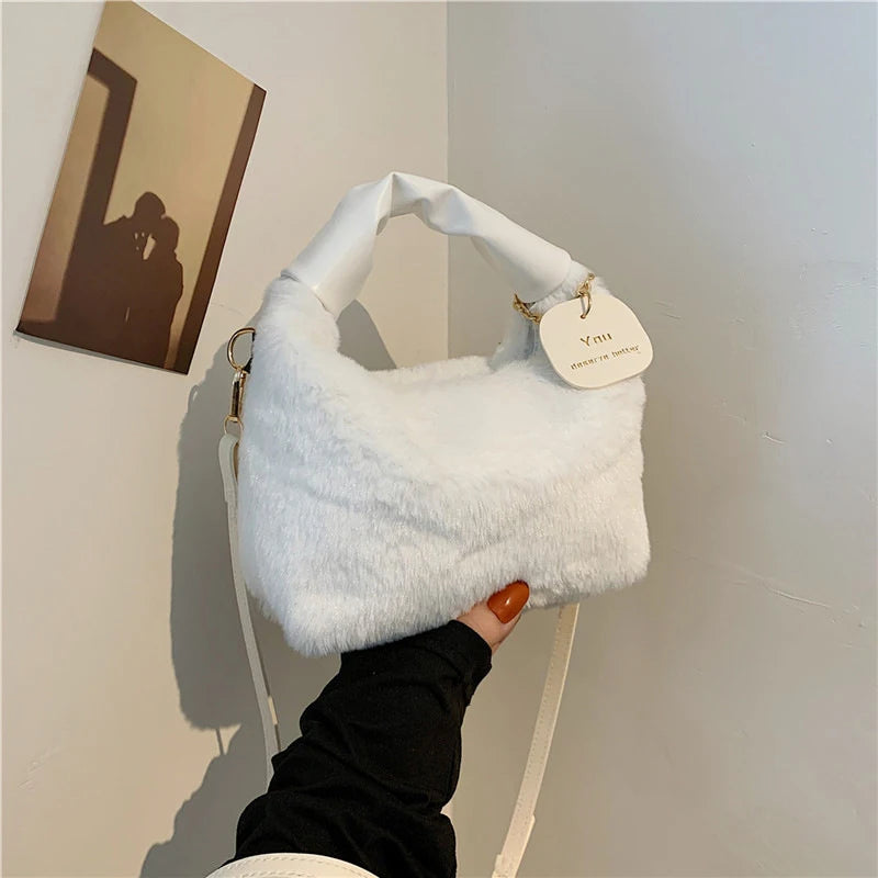 Plush Shoulder Bags for Femme Luxury Designer Soft Winter Ladies Clutch Purse Handbag Fashion Female Crossbody Underarm Bag