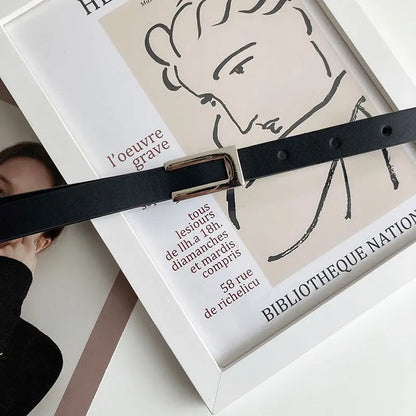 1pc of suit with a slim waistband for women's versatile decoration. A fashionable black belt with a dress, sweater, waist up