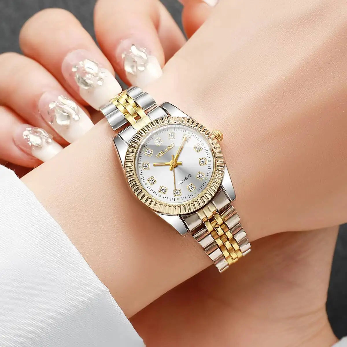 Luxury Rhinestone Women Watches Stainless Steel Band Quartz Wristwatch Clock Gift Reloj Mujer（Without Box）