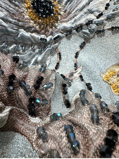 2025 Luxury Girls Vintage Embroidery Jacket Women Floral Beading Long Coat Wide Waisted O-neck Outwear Trench 2/3 Sleeves