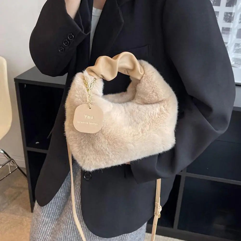 New Winter Plush Handbag Small Half Moon Crossbody Bag Simple Elegant Cute Ladies Shoulder Bag