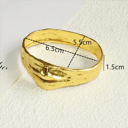 New Exaggerated Alloy Plated Eyes Nose Mouth Bangle Bracelet For Women Fashion Jewelry Gorgeous Hand Simple Bracelet Accessory