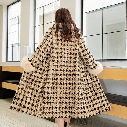 Hot Sales Genuine Mink Fur Fashion New Women's Long Thickened Oversized Fox Fur Collar Warm Mink Coat High Quality Real Fur Coat