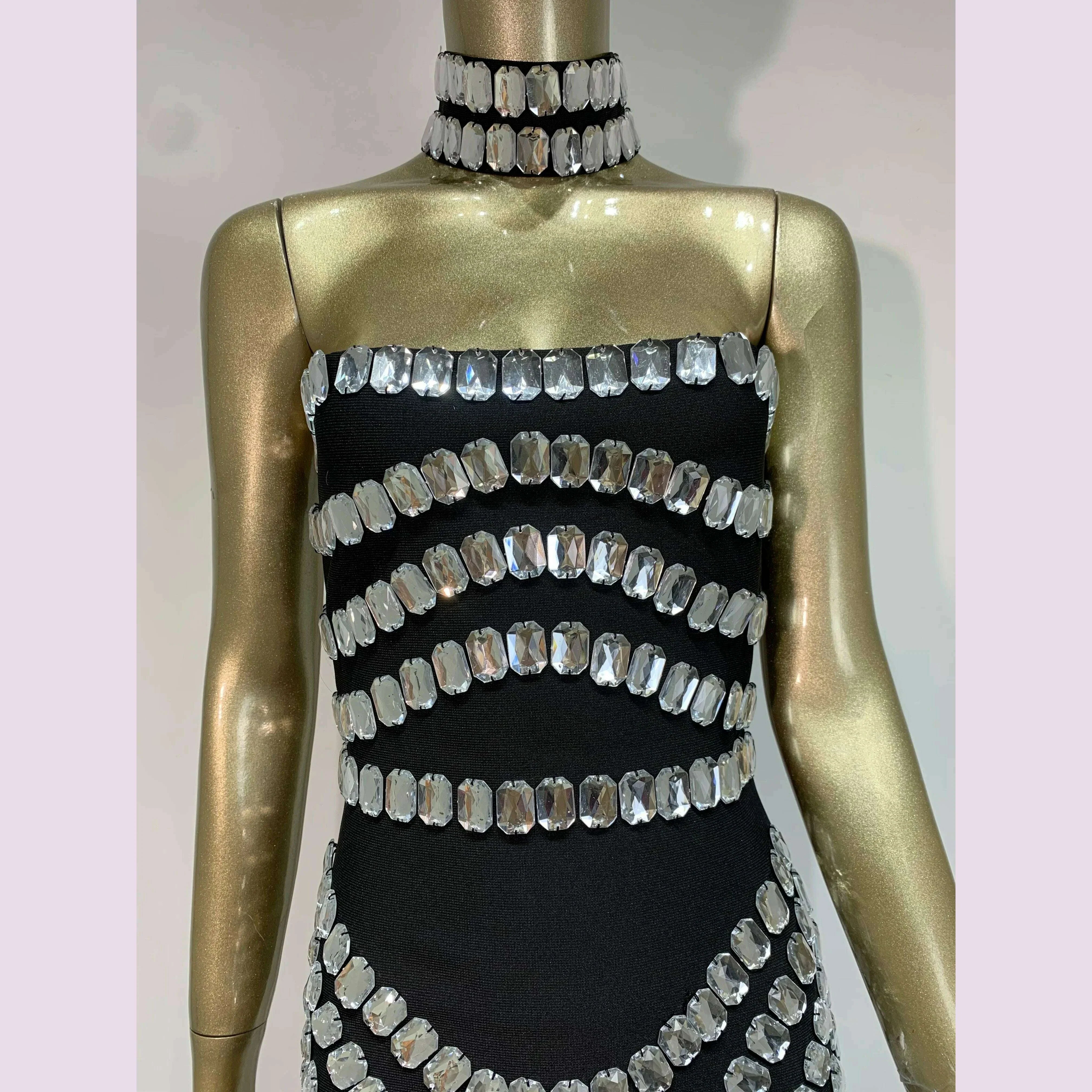 Brand New Ins 2025 Women Black Strapless Crystal Bandage Bodycon Dress Designer Collar Elegant Mini Evening Party Dress Vestido