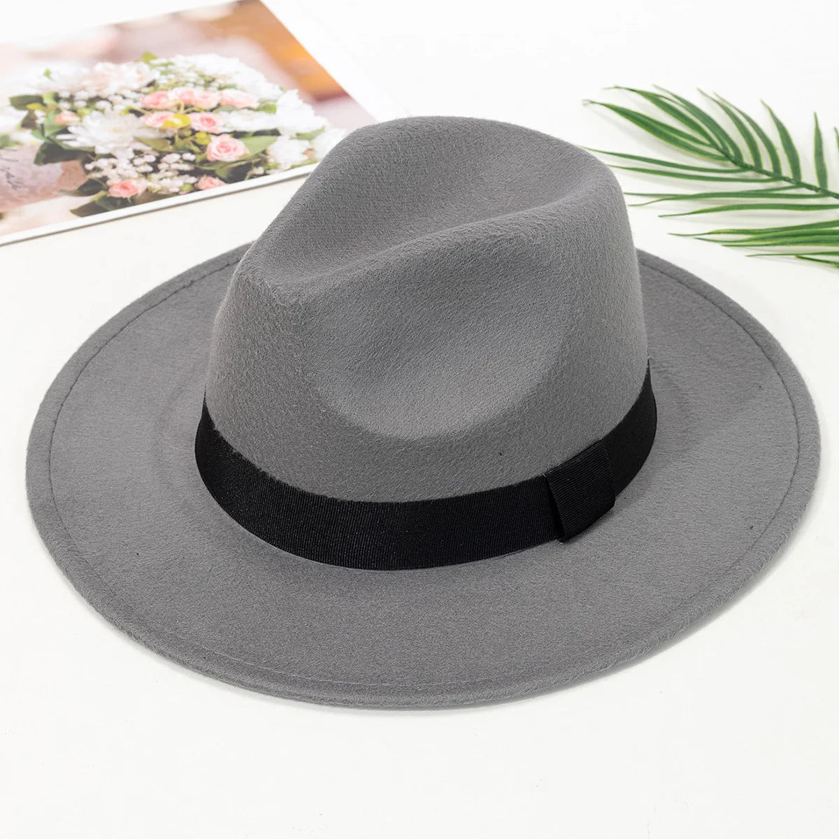 Autumn and winter men and women's new large brimmed hats, fashionable woolen jazz hats, English style top hats