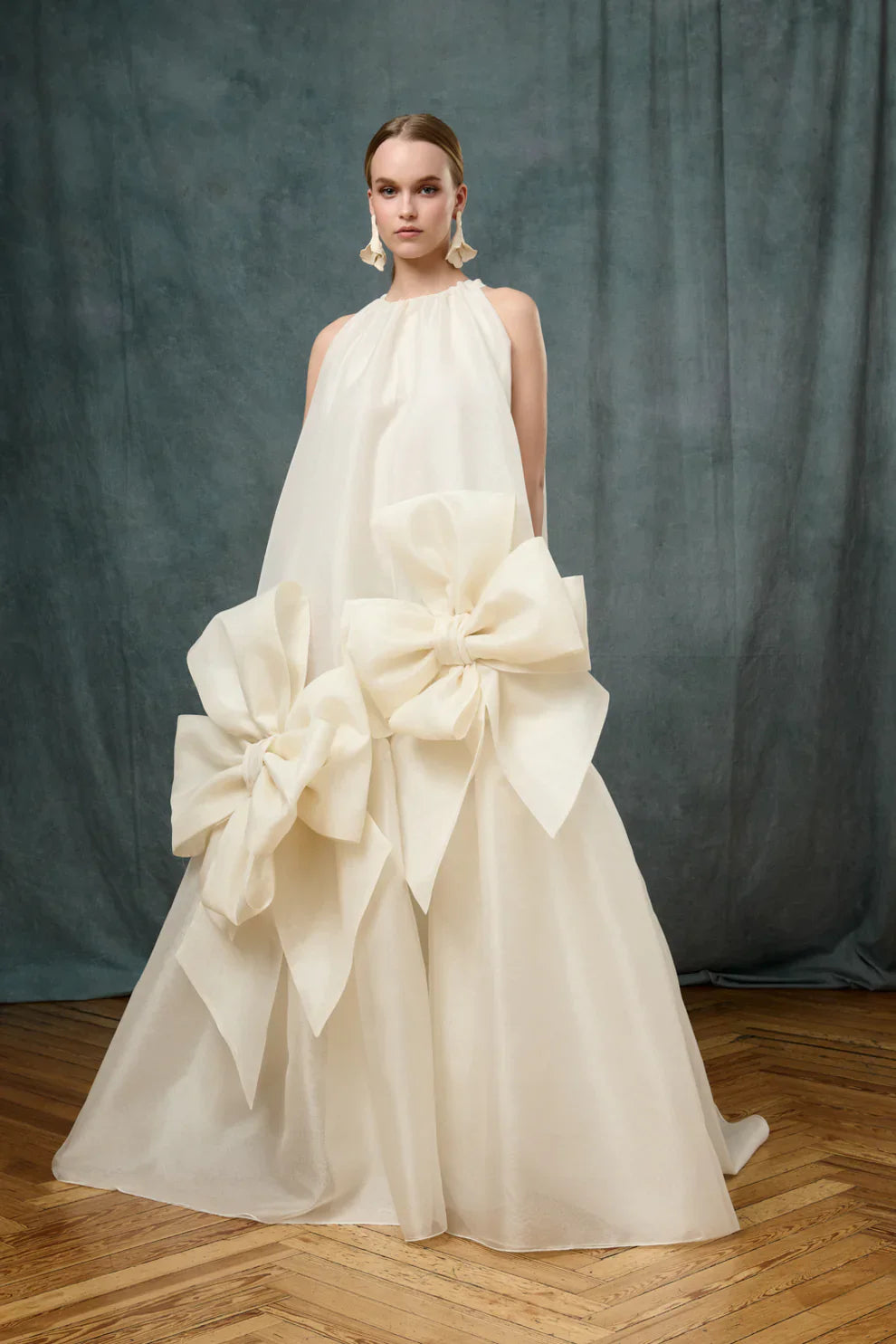 Couture Pretty Beige Organza Losse Long Formal Dresses With Big Handmade Flower Bridal Gowns Wedding Dress - Kimlud