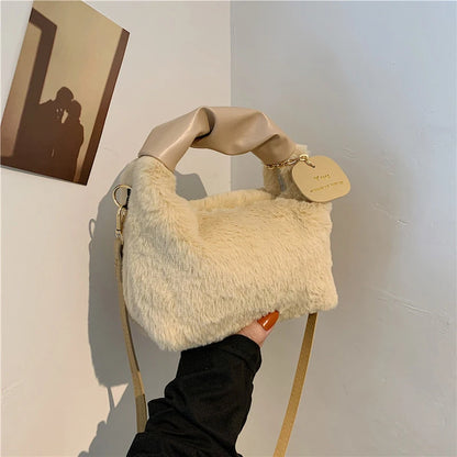 Plush Shoulder Bags for Femme Luxury Designer Soft Winter Ladies Clutch Purse Handbag Fashion Female Crossbody Underarm Bag