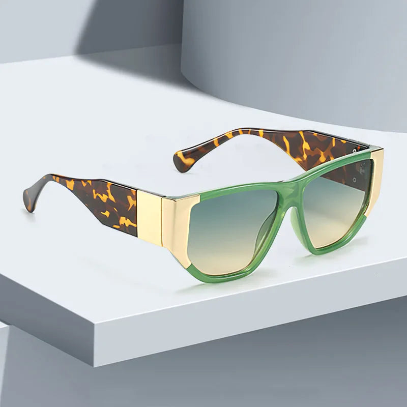 2025 New Fashionable Colorful Women Sunglasses Decorated Gradient Lenses Trendy Accessories for Women and Men Sunglasses