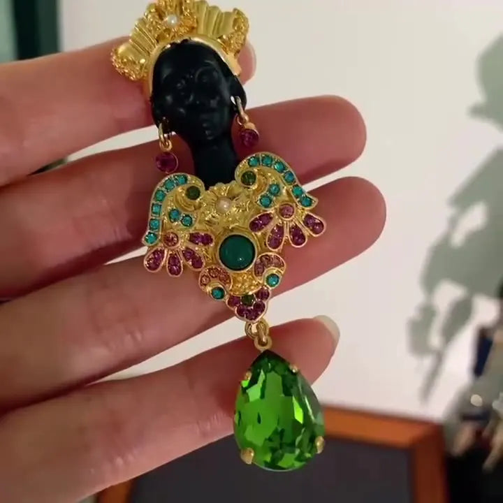 Vintage Women Men Classic Crystal Pendant Sheik Brooch Badges Retro Classic Lady Palace Rhinestone Enamel Pin Accessories